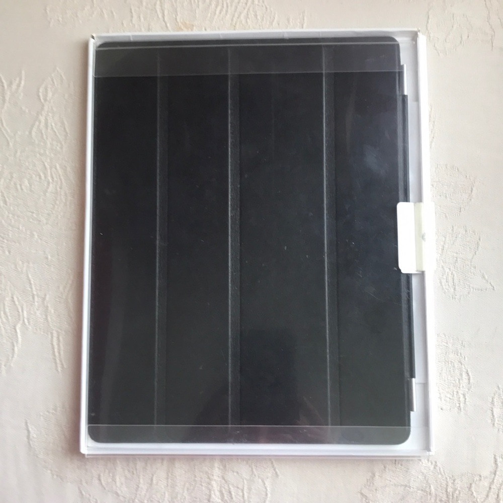 IPad Smart Cover.